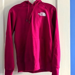 NWOT NORTH FACE HOODIE